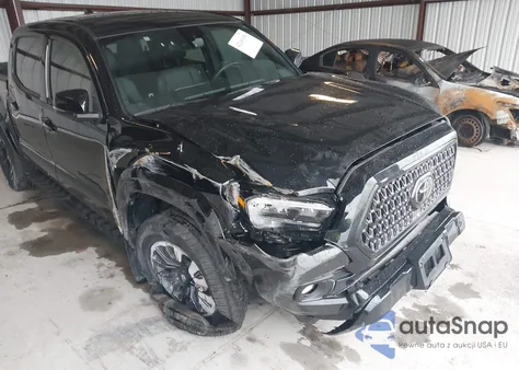 2022 Toyota Tacoma Limited z USA, uszkodzony, nr VIN 3TMGZ5AN2NM477660